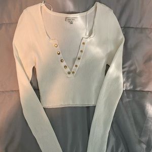 White Cropped Long Sleeve With Buttons